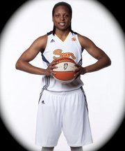Conneticut Sun Player Danielle McCray